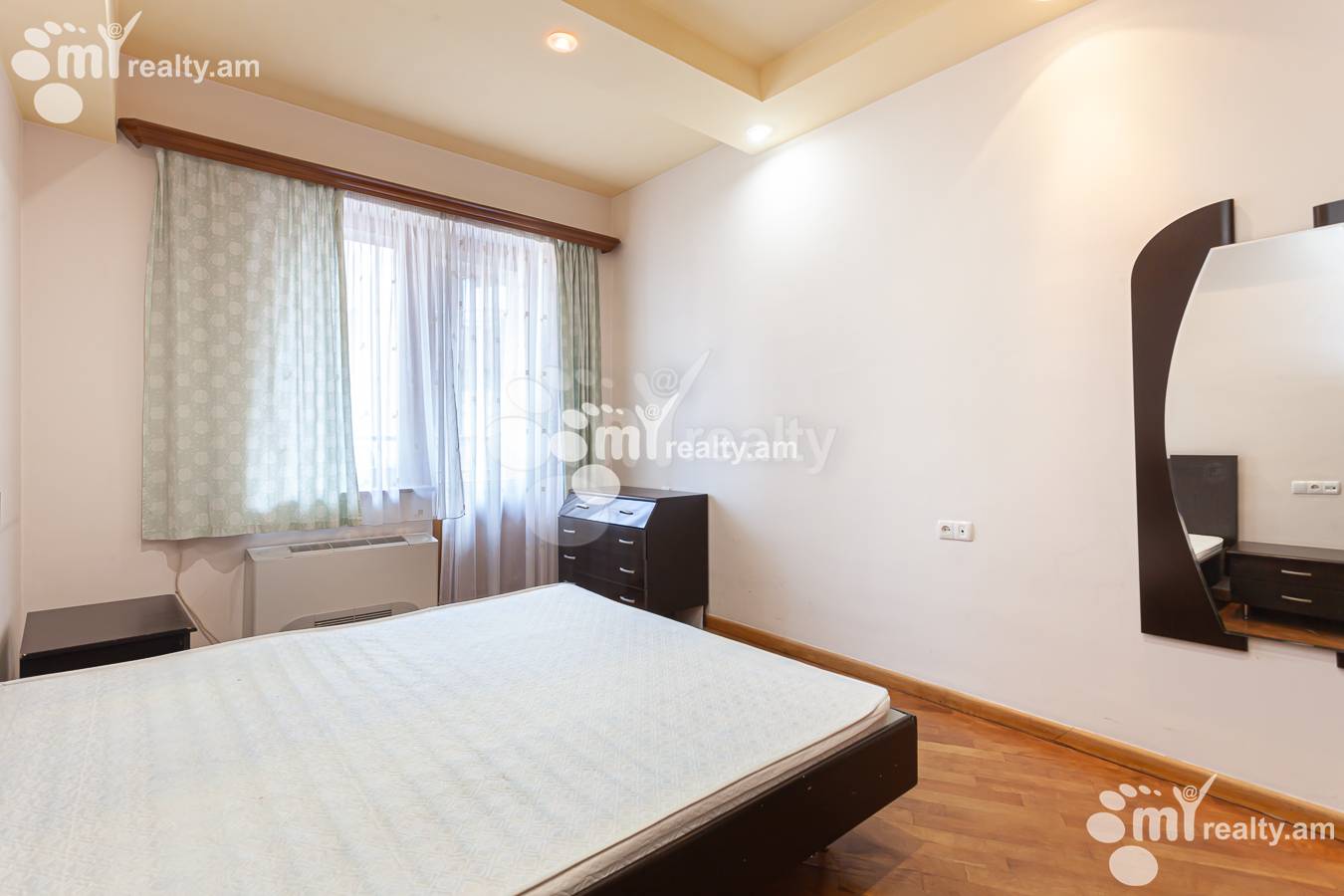 3 bedroom apartment for rent (خیابان نورترن (شمالی, مرکز شهر ایروان, 155961