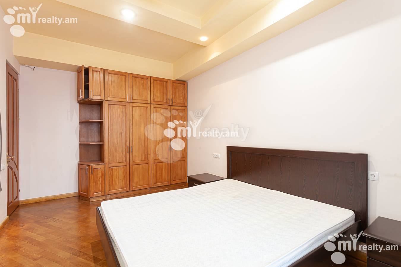 3 bedroom apartment for rent (خیابان نورترن (شمالی, مرکز شهر ایروان, 155961