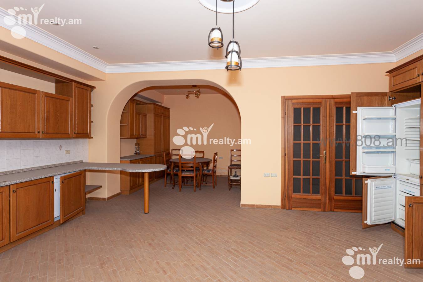 6 սենյականոց բնակարան  Ա. Ավետիսյան փող, Արաբկիր Երևան, 126749