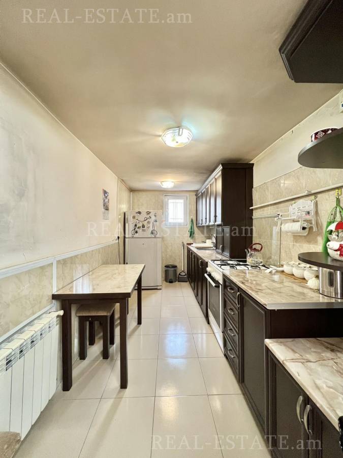 House for sale خیابان 12 نُر آرِش, اِرِبونی ایروان, 127835