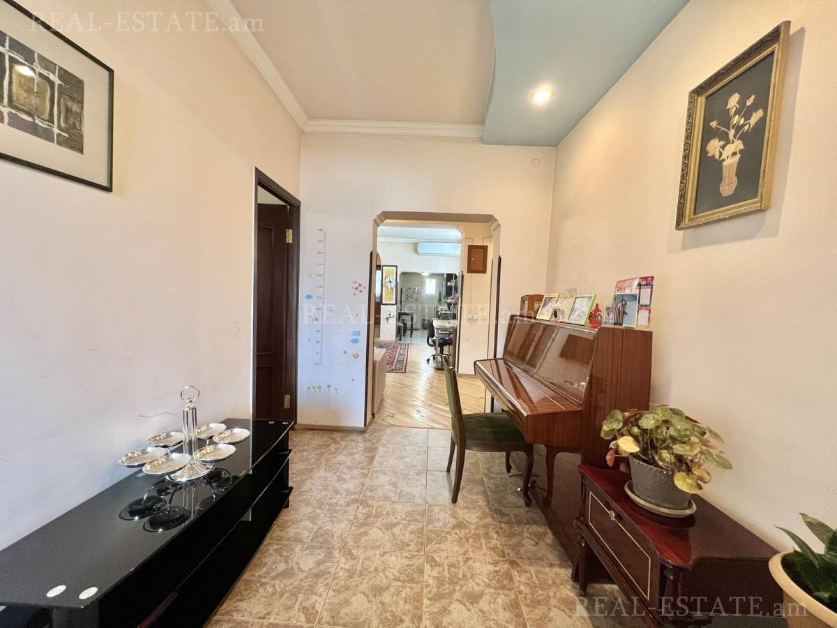 House for sale خیابان 12 نُر آرِش, اِرِبونی ایروان, 127835