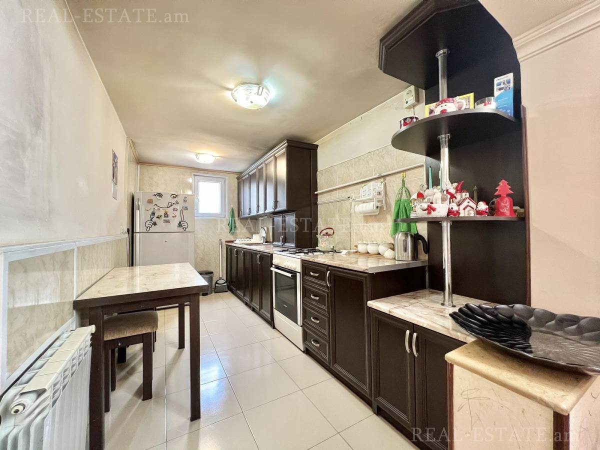 House for sale خیابان 12 نُر آرِش, اِرِبونی ایروان, 127835