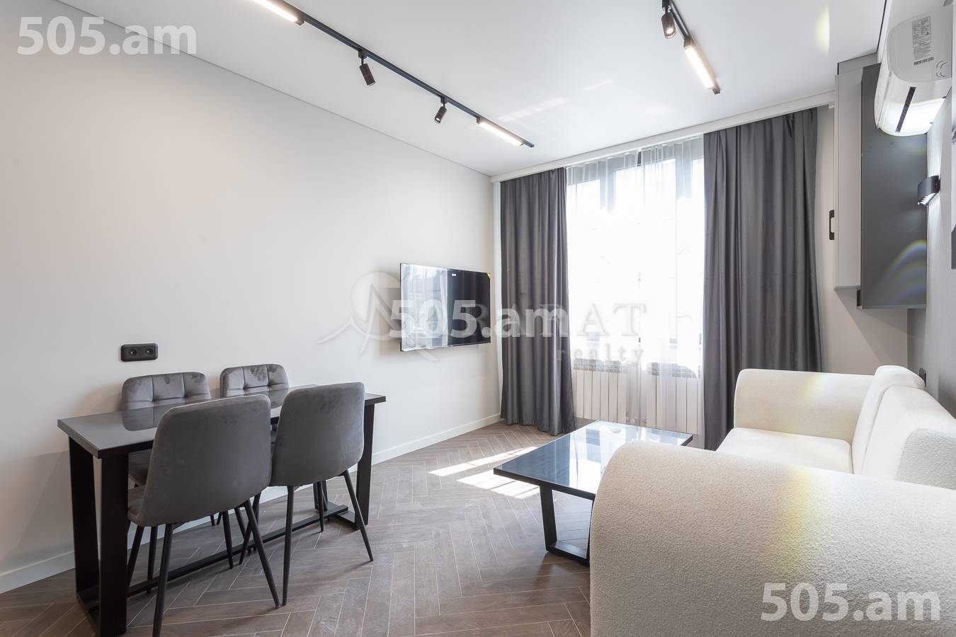 2 bedroom apartment for rent Ghazar Parpetsi St, Center Yerevan, 156780