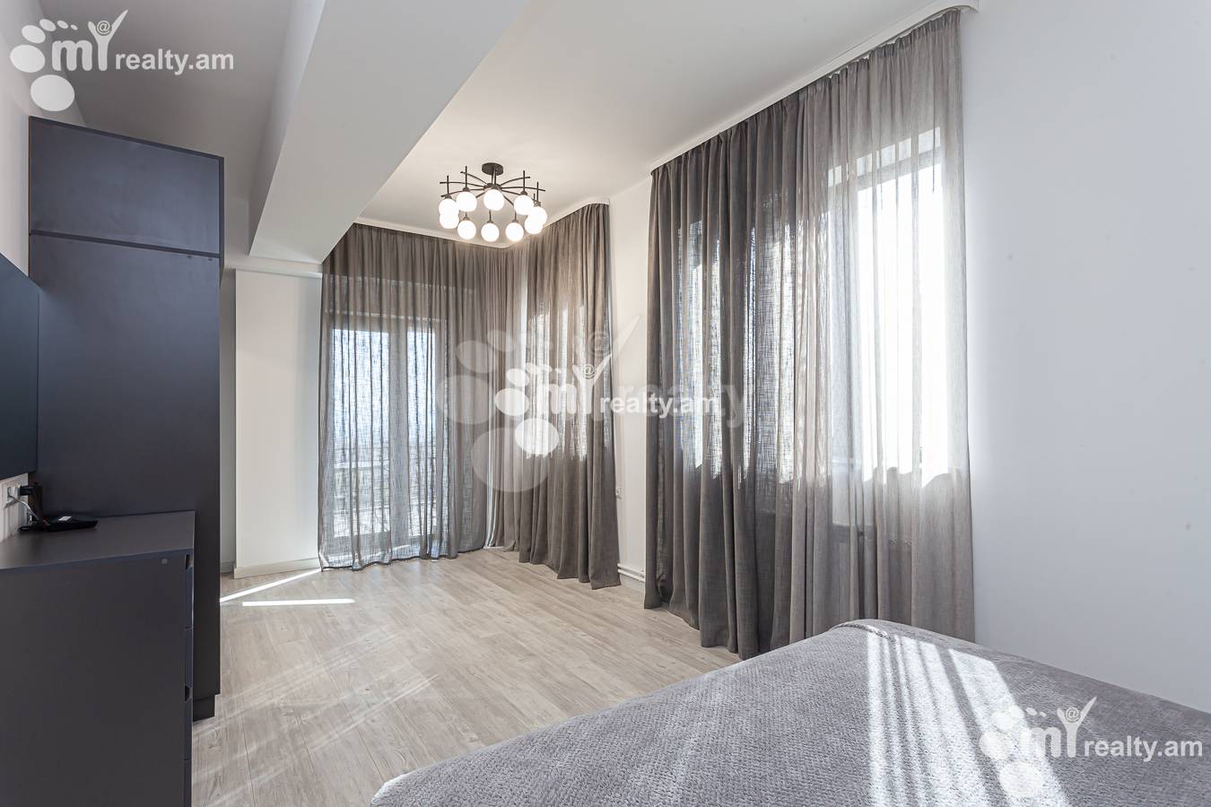4 bedroom apartment for rent Antarayin St, Center Yerevan, 147902