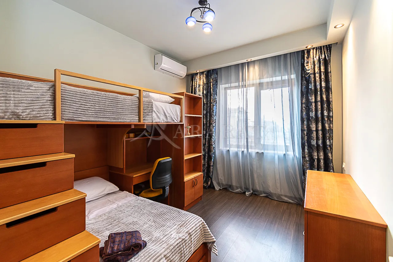 3 bedroom apartment for rent Armenak Armenakyan St, Norque Marache Yerevan, 159456