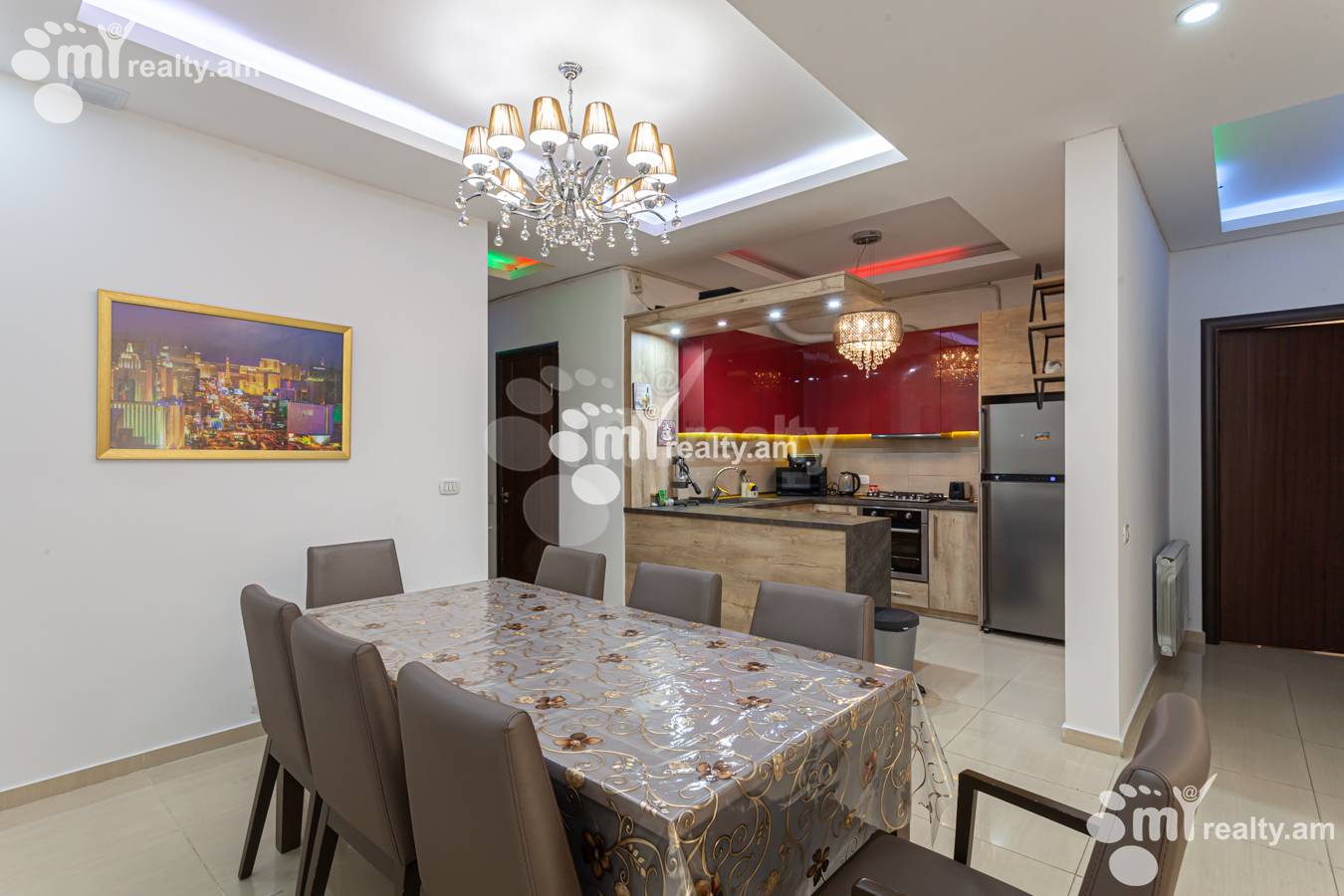 3 bedroom apartment for rent خیابان ابوویان, مرکز شهر ایروان, 151166