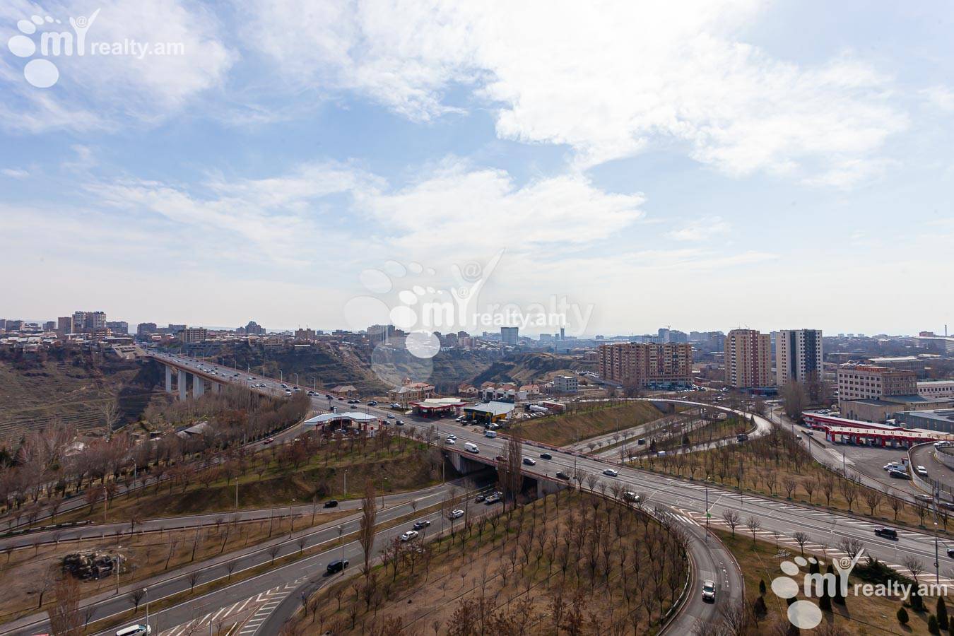 4 սենյականոց բնակարան  Սասնա Ծռեր փող., Դավթաշեն Երևան, 155027