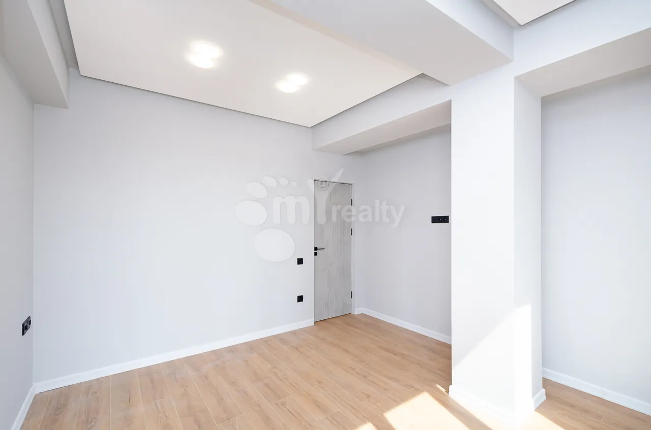3 bedroom apartment for sale Sayat-Nova Ave, Center Yerevan, 157916