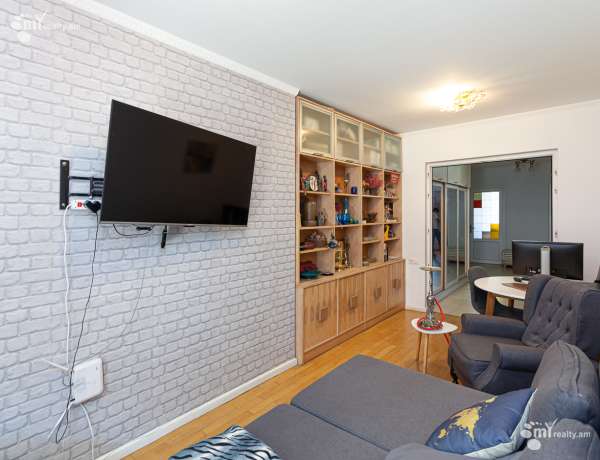 kupit-kvartiru/3-komnatnaya/Nalbandyan+St/Center/Yerevan