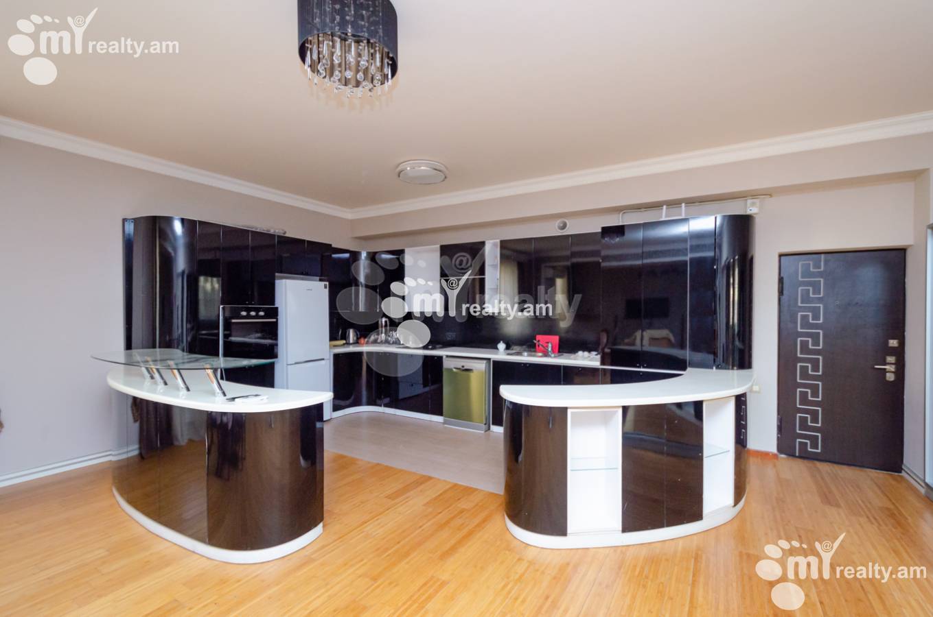 3 bedroom apartment for sale Buzand St, Center Yerevan, 138017