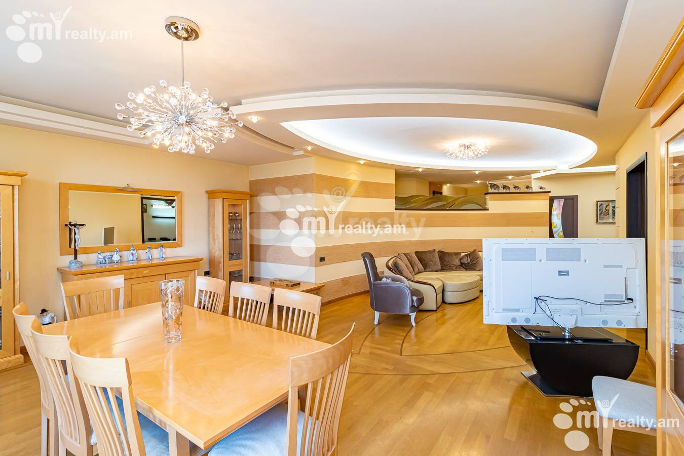 5 bedroom apartment for sale Teryan St, Center Yerevan, 139246