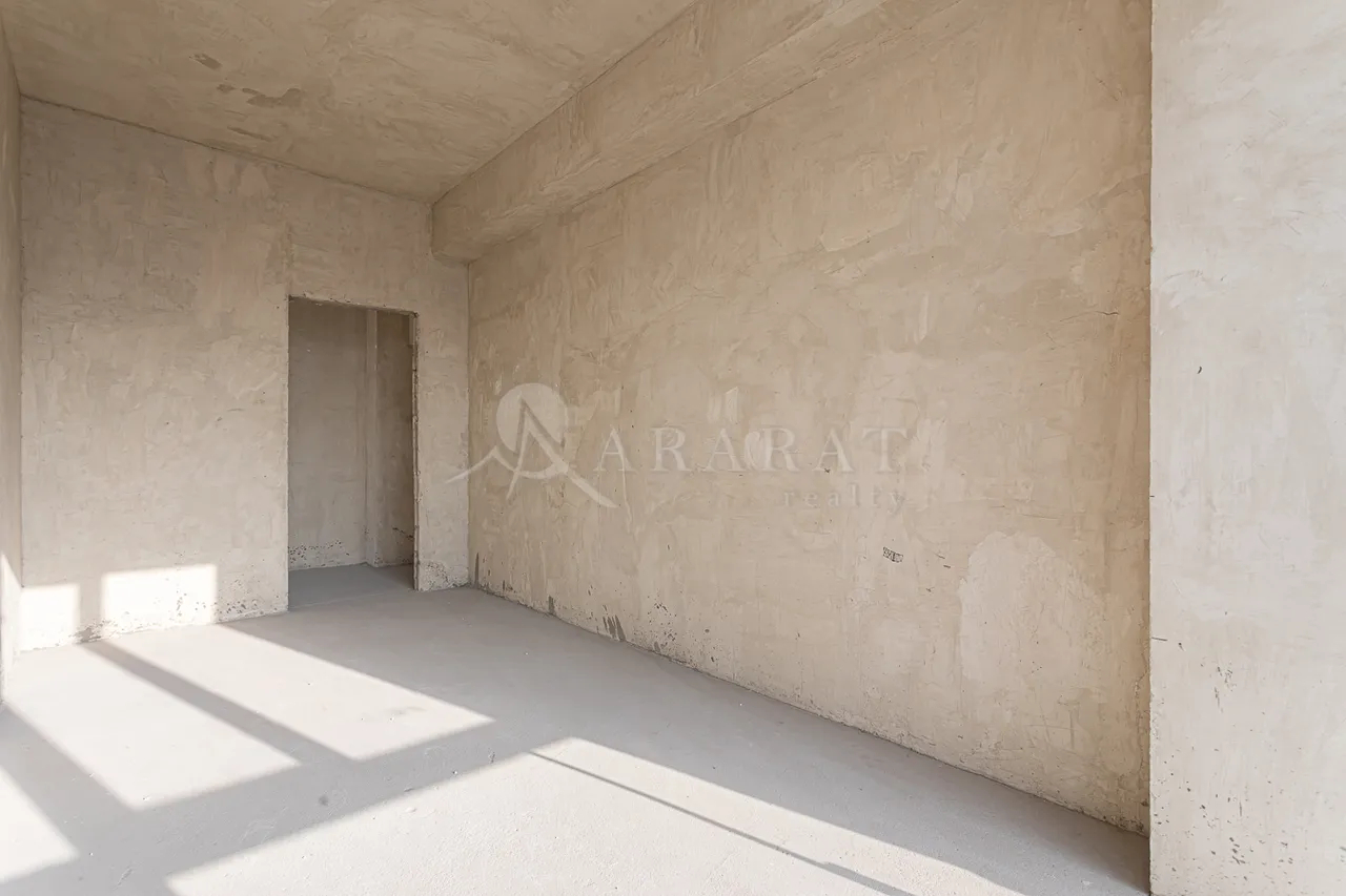 4 bedroom apartment for sale Rostom St, Center Yerevan, 158377