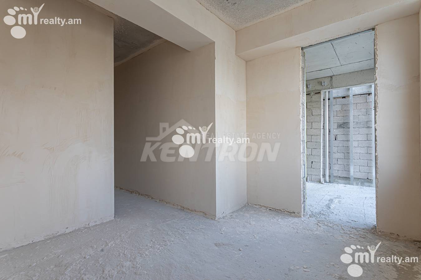 Купить 4 комнатную квартиру Севкареци Сако ул, Арабкир Ереван, 157058