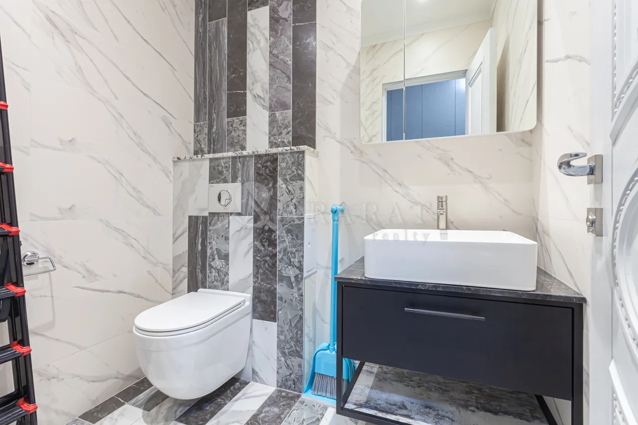 3 սենյականոց բնակարան վարձով Պարոնյան փող, Կենտրոն Երևան, 158968