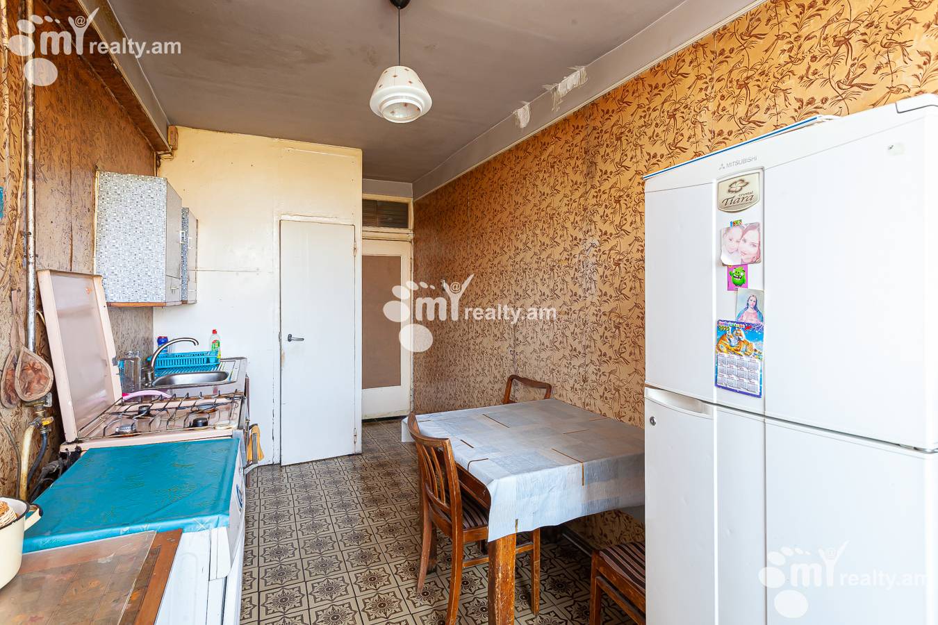 3 սենյականոց բնակարան  Ե. Քոչար փող, Կենտրոն Երևան, 143390