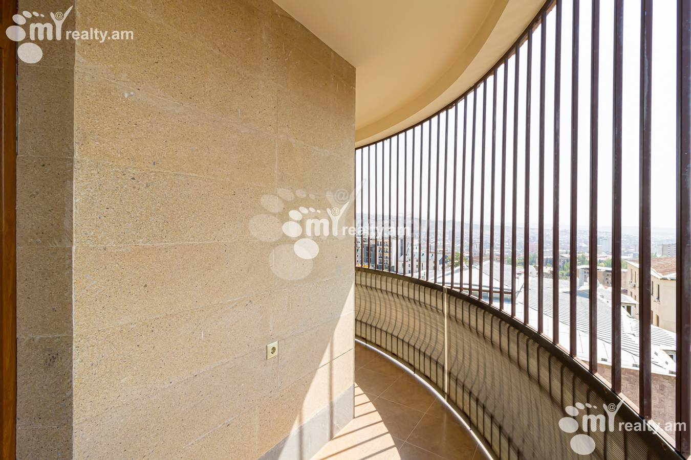 3 bedroom apartment for sale Ler. Kamsar St, Center Yerevan, 153195