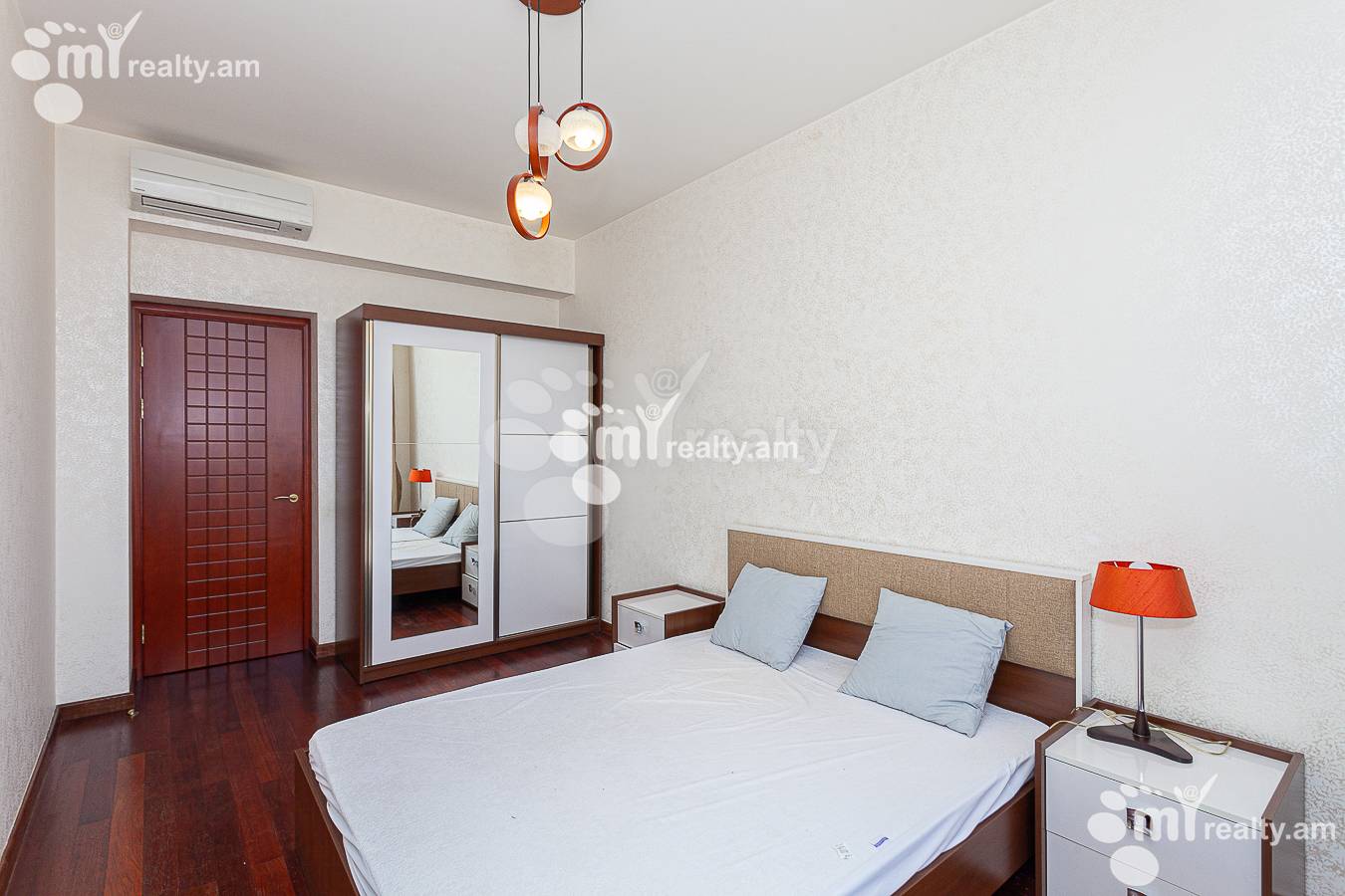 3 bedroom apartment for rent Tamanyan St, Center Yerevan, 157139
