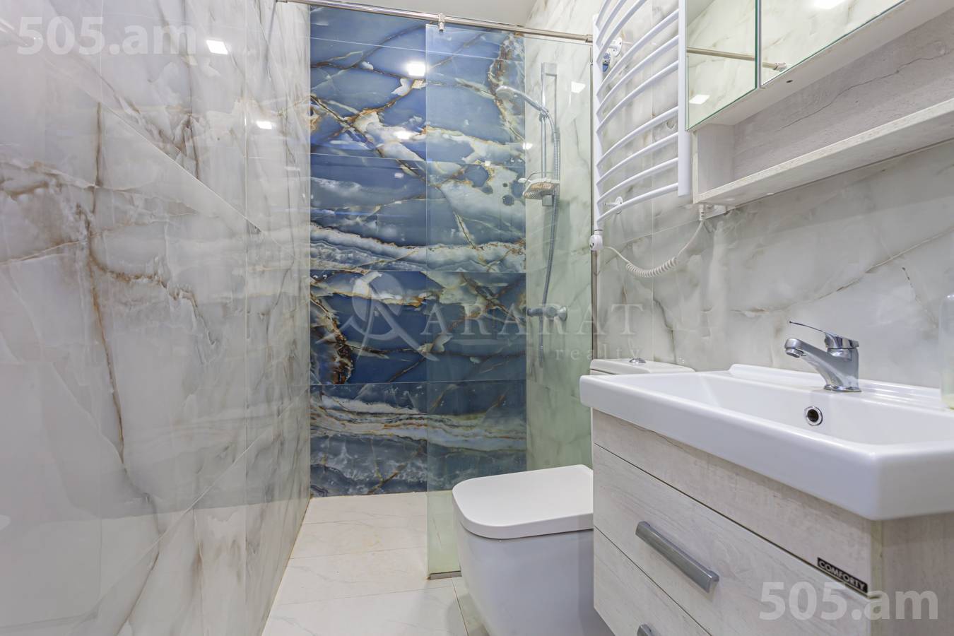 4 սենյականոց բնակարան  Միկոյան փող, Դավթաշեն Երևան, 151222