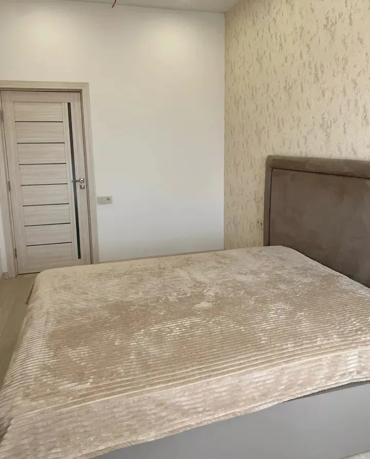 4 bedroom apartment for sale خیابان ا. تیگرانیان, عربگیر ایروان, 159855