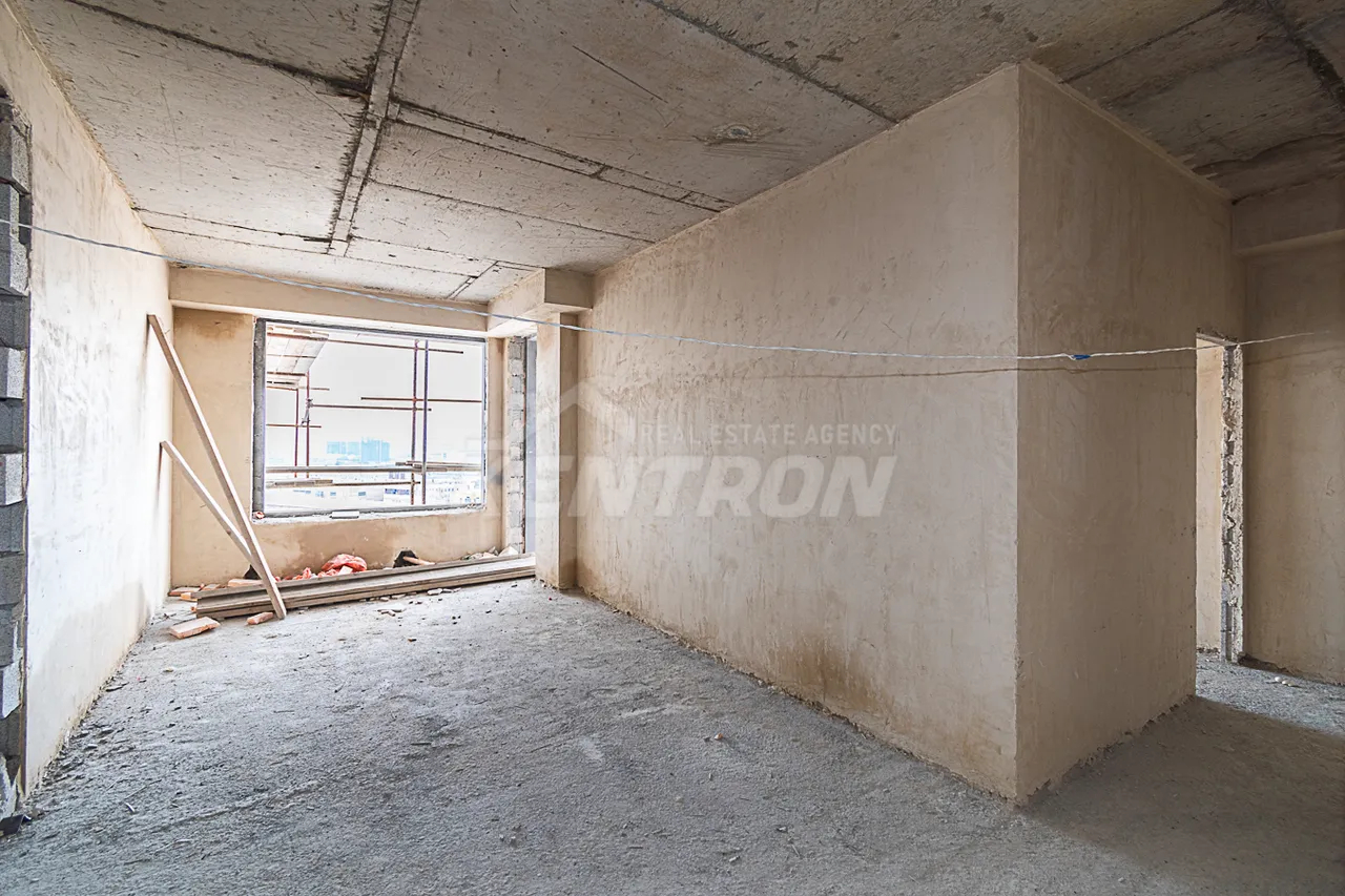 3 սենյականոց բնակարան  Գրիբոեդովի փող, Արաբկիր Երևան, 159518