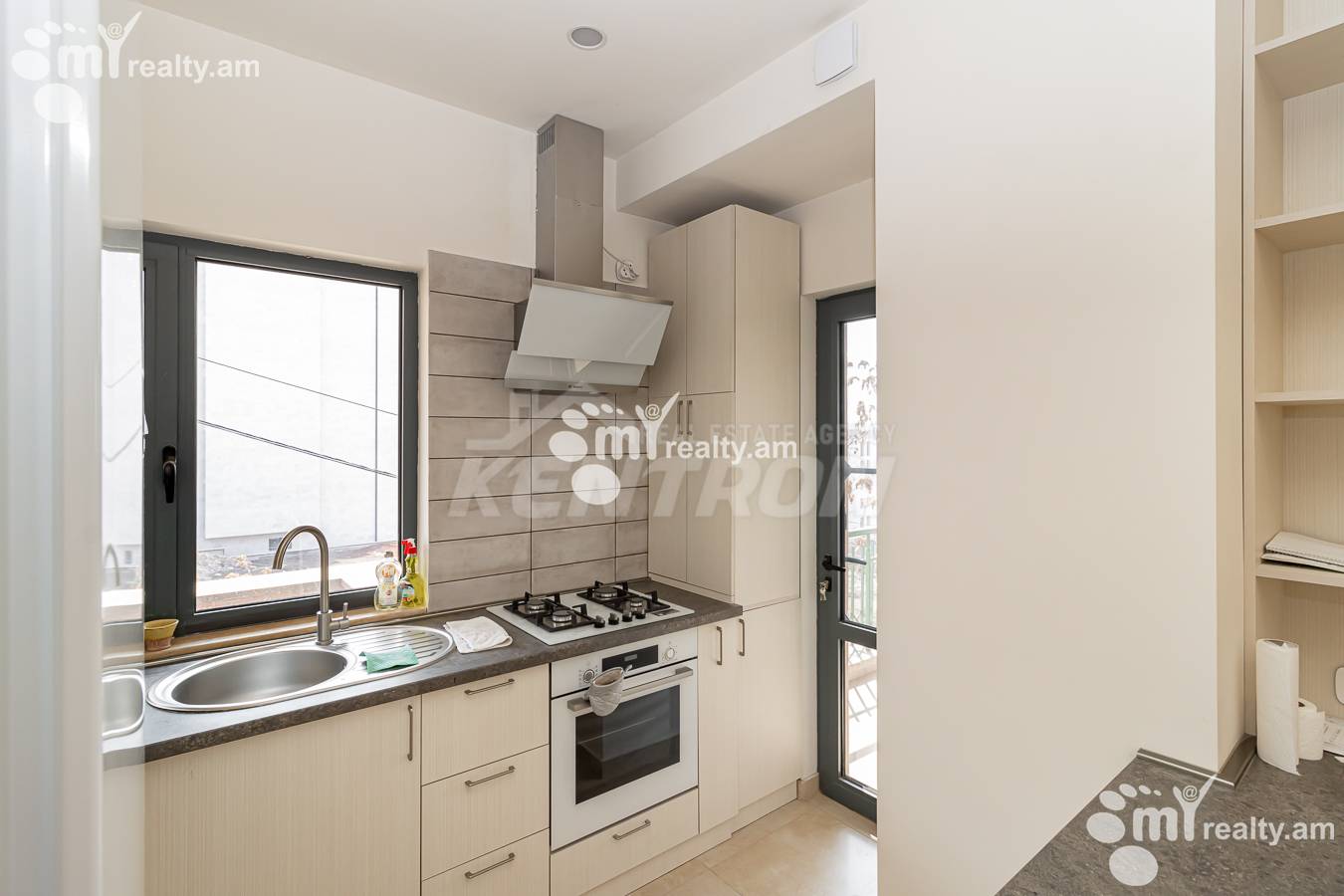 3 bedroom apartment for sale Antarayin St, Center Yerevan, 146394