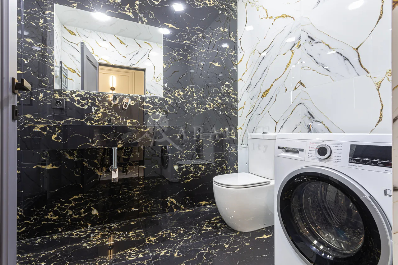 3 սենյականոց բնակարան  Վարդանանց փող, Կենտրոն Երևան, 159334