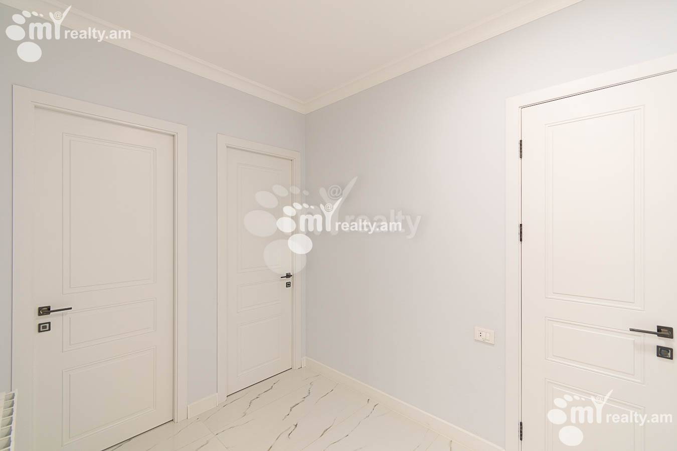 4 bedroom apartment for sale Aram St, Center Yerevan, 153276
