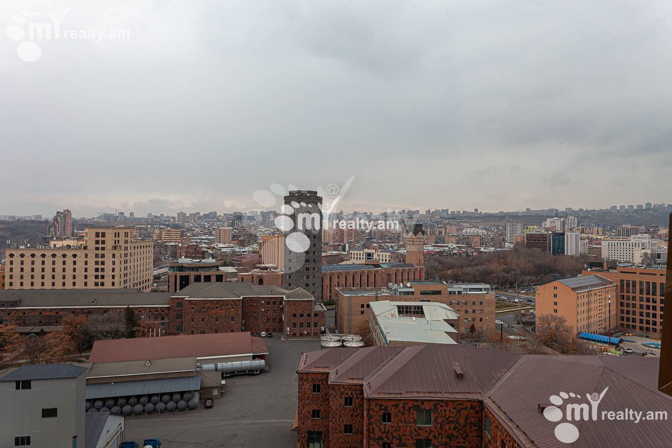 Купить 4 комнатную квартиру Аргишти ул, Центр Ереван, 143488