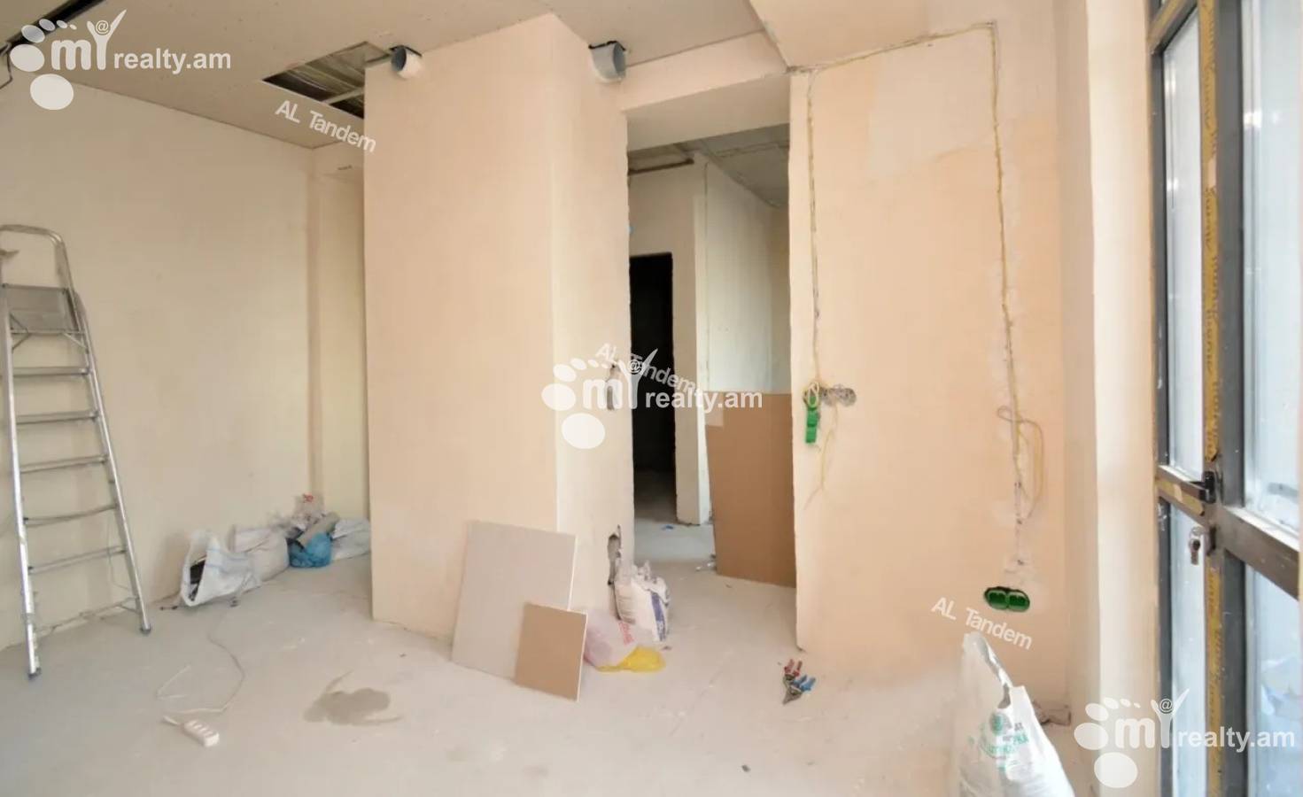 3 սենյականոց բնակարան  Արշակունյաց պող, Կենտրոն Երևան, 158257