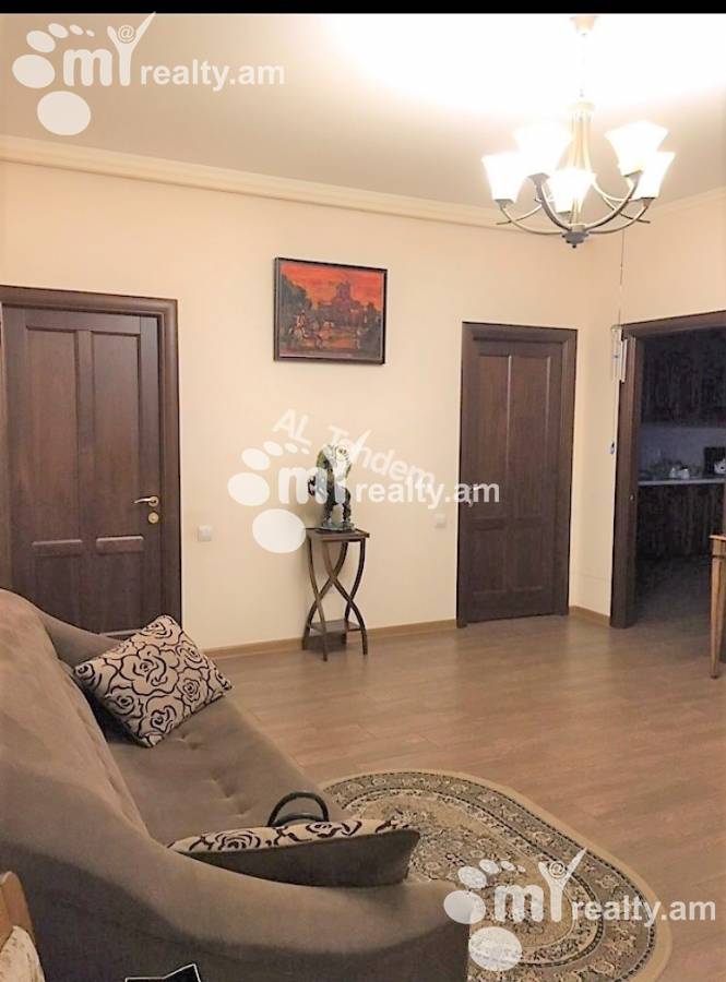 4 bedroom apartment for sale Aram St, Center Yerevan, 129127