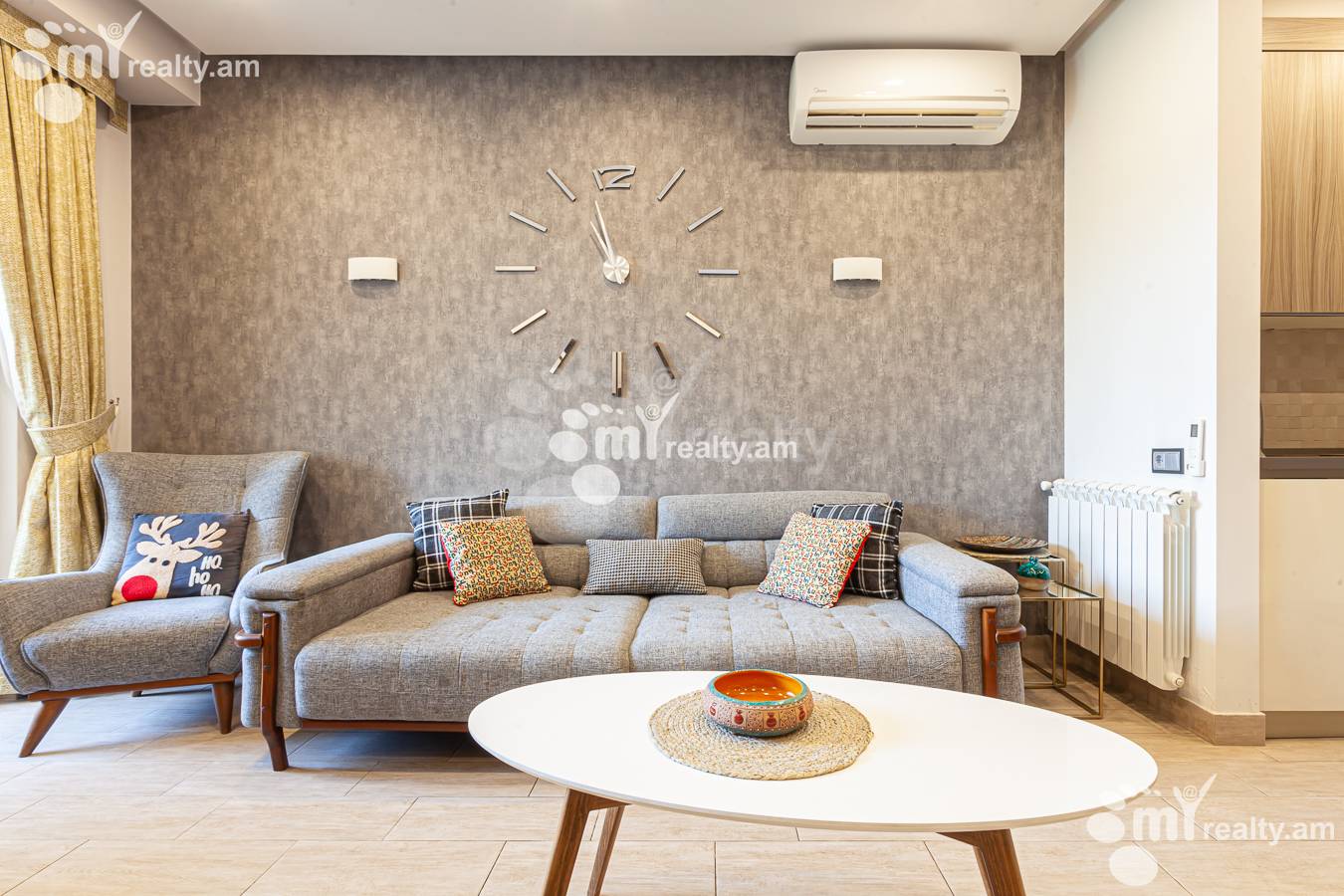 3 bedroom apartment for rent Antarayin St, Center Yerevan, 155627