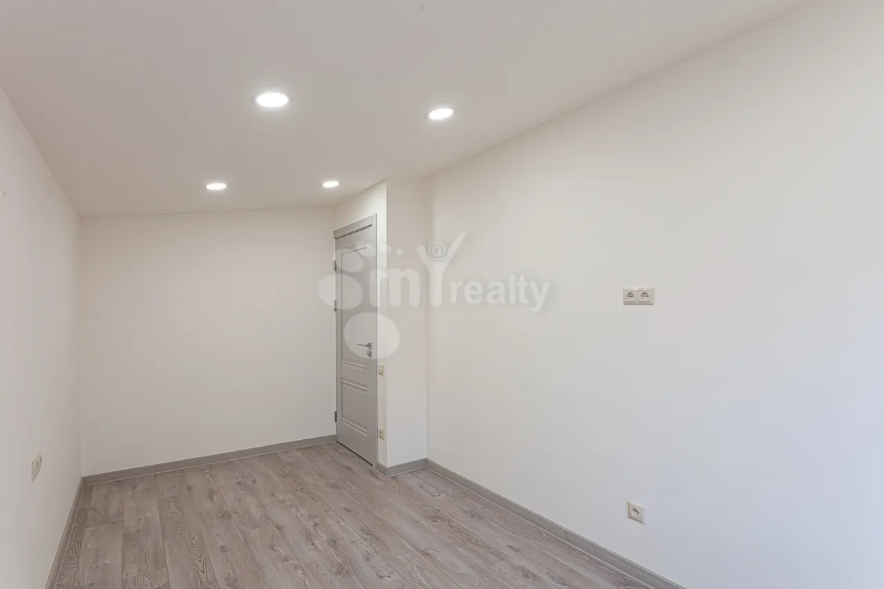 4 bedroom apartment for sale Moldovakan St, Nor Norque Yerevan, 160231