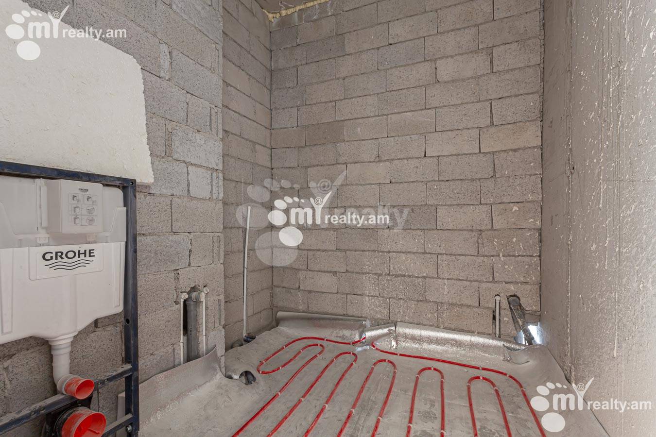 3 bedroom apartment for sale خیابان کومیتاس, عربگیر ایروان, 155127