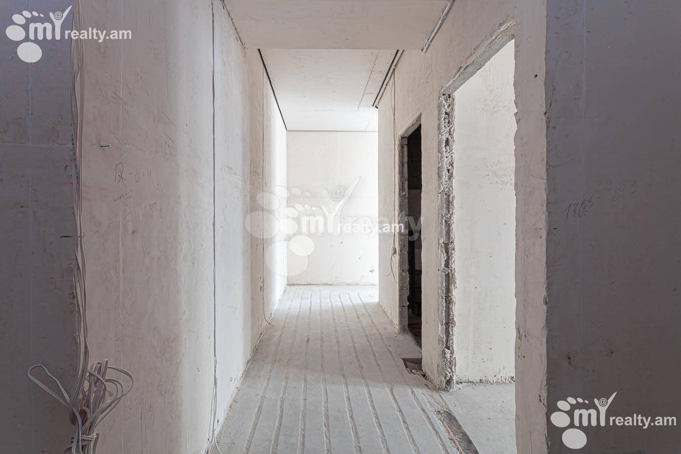 3 bedroom apartment for sale خیابان کومیتاس, عربگیر ایروان, 155127