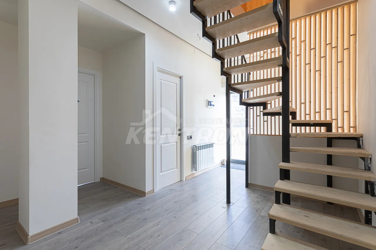 House for sale Paruyr Sevak dis., Avan Yerevan, 158077