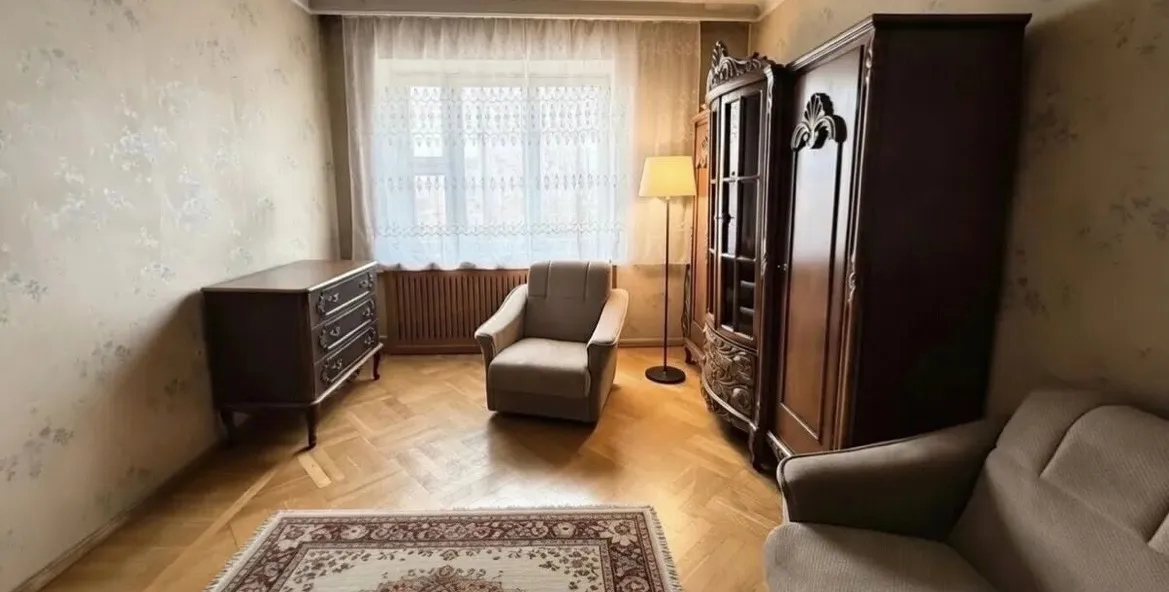 3 bedroom apartment for sale Heratsi St, Center Yerevan, 160333
