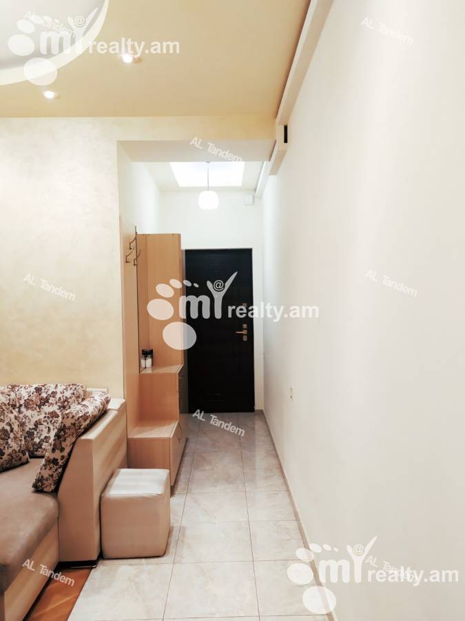 3 bedroom apartment for sale Aram St, Center Yerevan, 124279