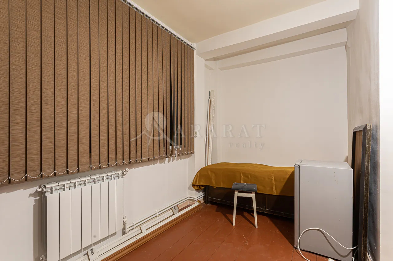 3 bedroom apartment for sale خیابان ماشتوتس, مرکز شهر ایروان, 157755