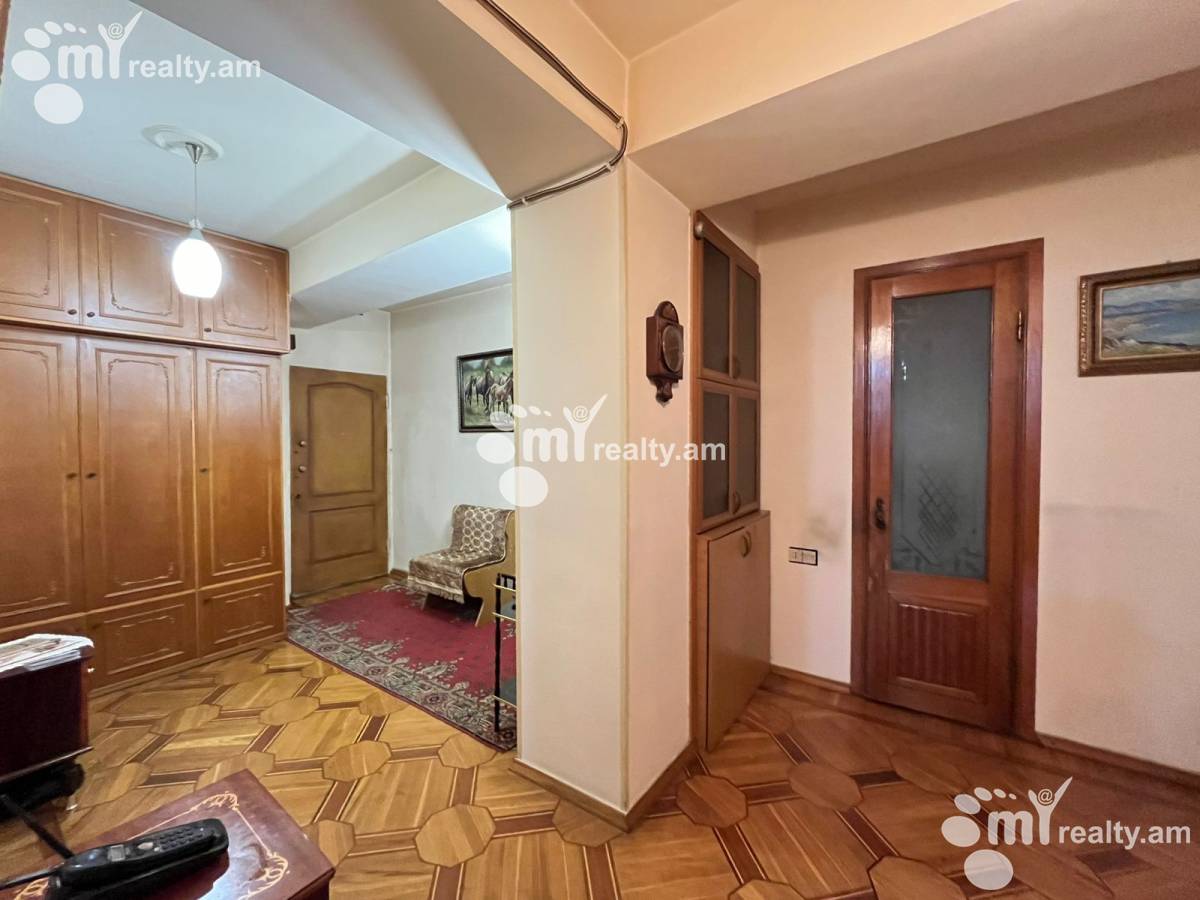 3 bedroom apartment for sale خیابان هاکوبیان, عربگیر ایروان, 159158