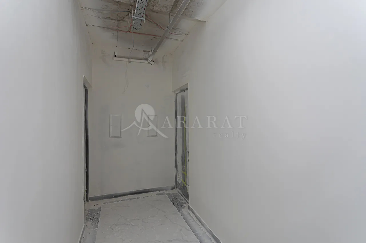 3 bedroom apartment for sale Tsovakal Isakov Ave, Center Yerevan, 157223