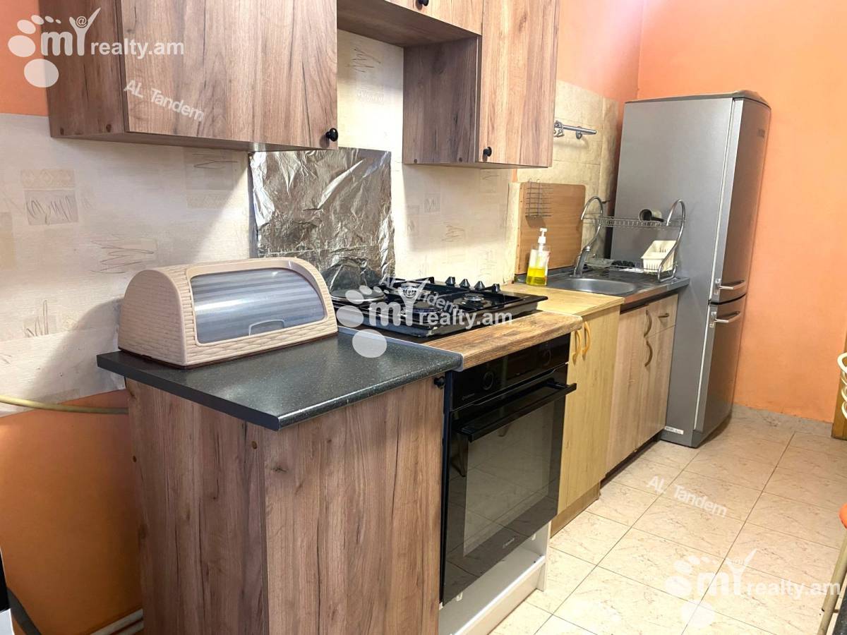 2 սենյականոց բնակարան  Ադոնց փող, Արաբկիր Երևան, 154018