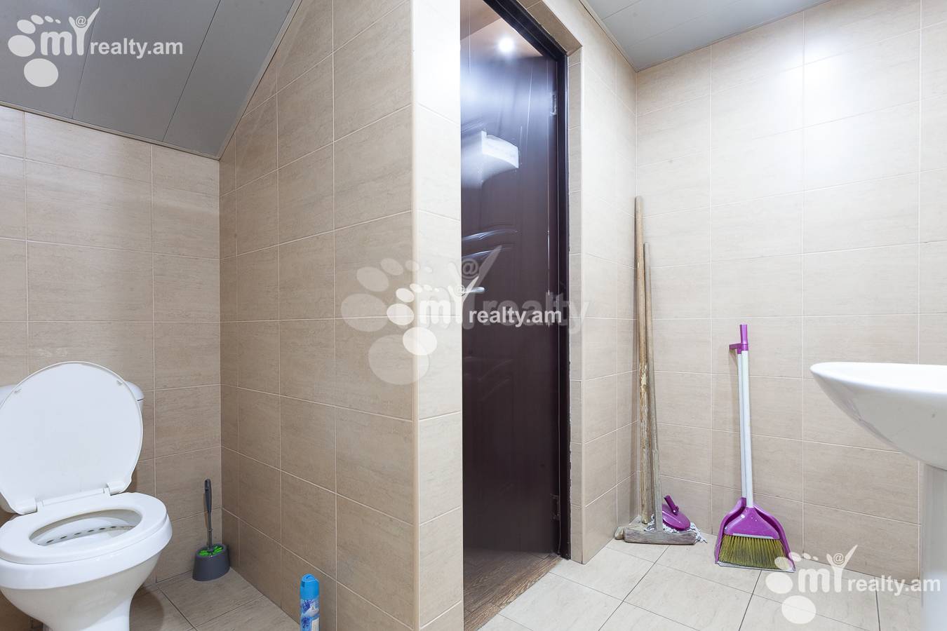 Снять коммерческoе помещение Акобян ул, Арабкир Ереван, 149031