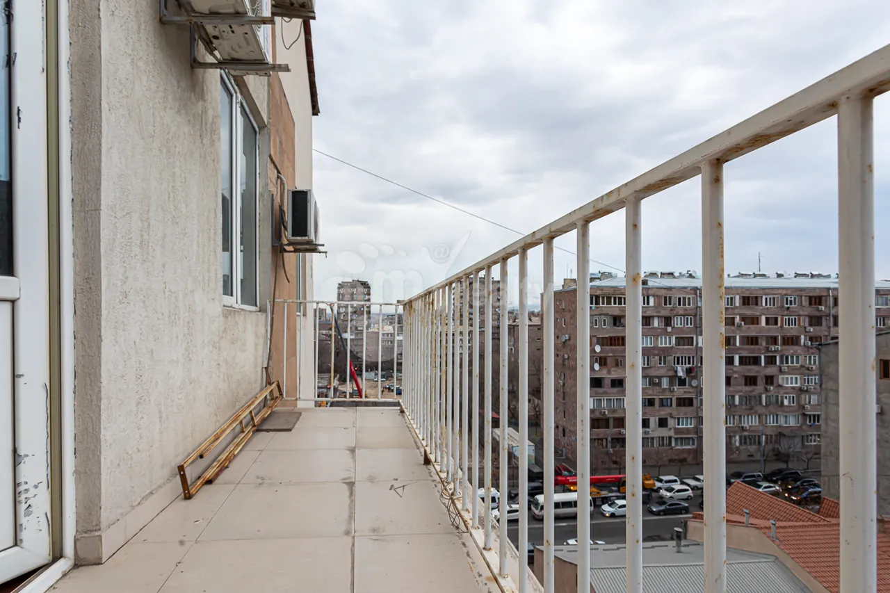 4 bedroom apartment for sale A. Avetisyan St, Arabkir Yerevan, 159612