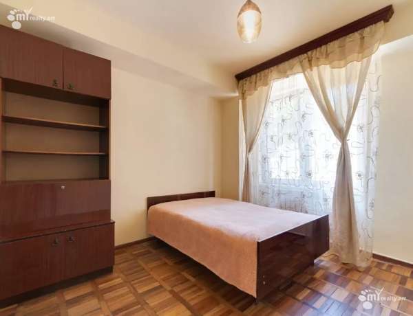 3-senyakanoc-bnakaran-vacharq-Yerevan-Arabkir