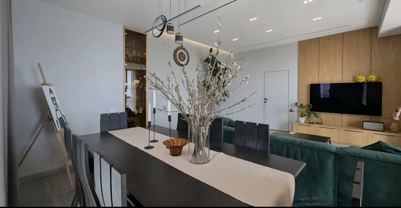 3 սենյականոց բնակարան  Կ. Ուլնեցու փող., Քանաքեռ-Զեյթուն Երևան, 158887