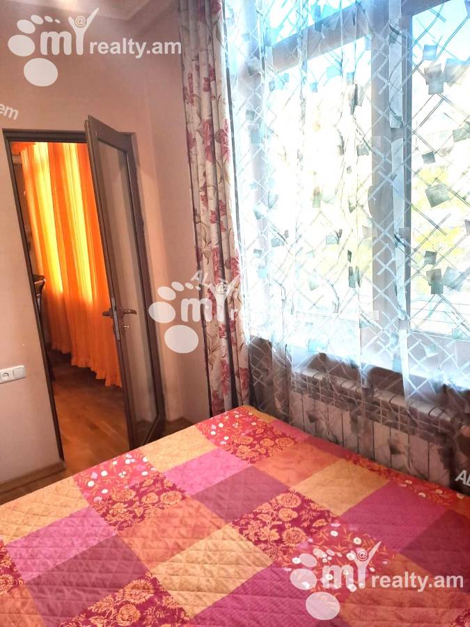 3 bedroom apartment for rent خیابان نعلبندیان, مرکز شهر ایروان, 153317