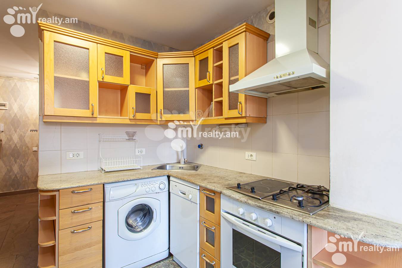 2 bedroom apartment for sale Zakyan street 1st lane, Center Yerevan, 148248