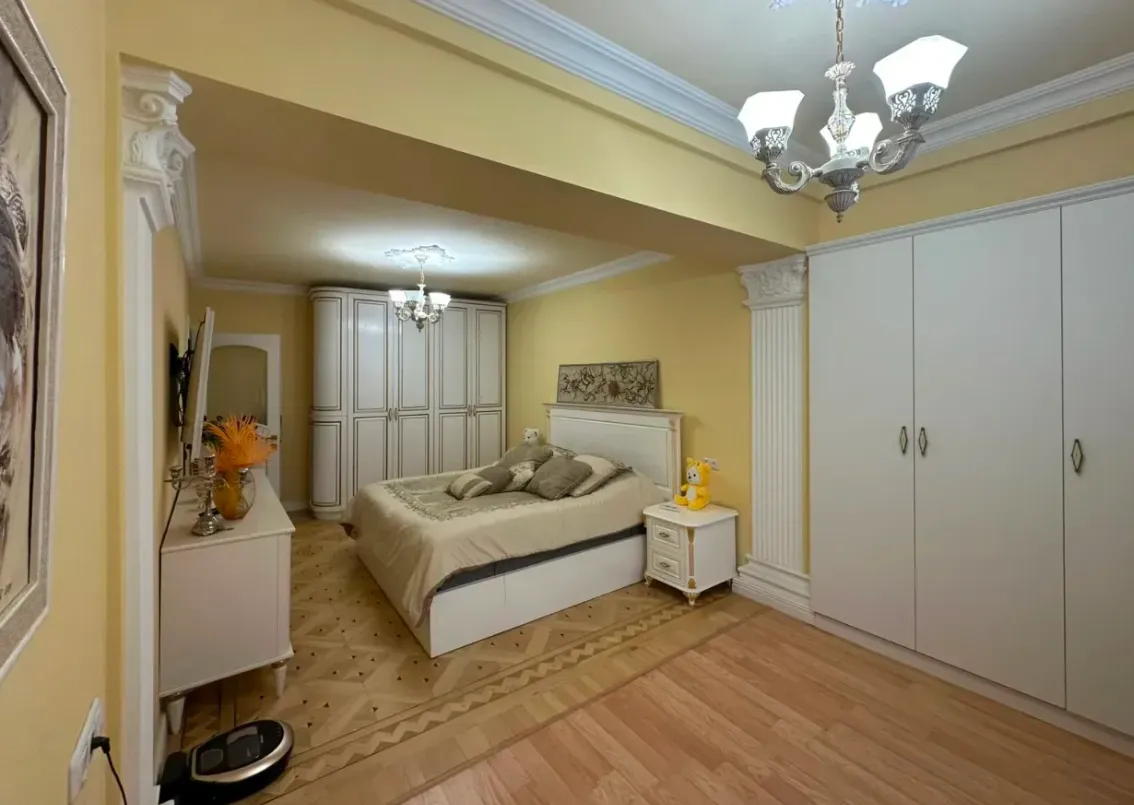 4 bedroom apartment for sale خیابان 37 عربکیر, عربگیر ایروان, 160846