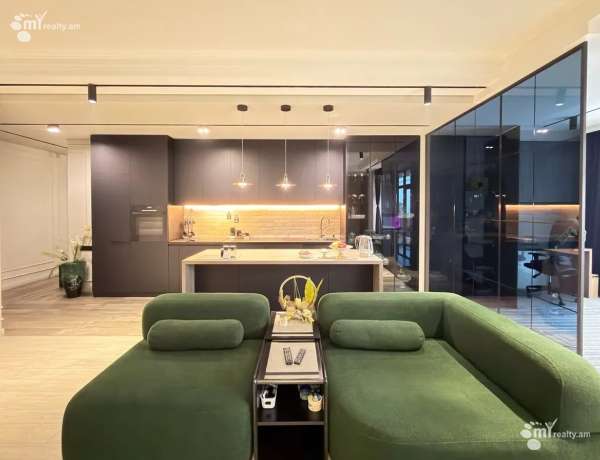 3-senyakanoc-bnakaran-vacharq-Yerevan-Arabkir