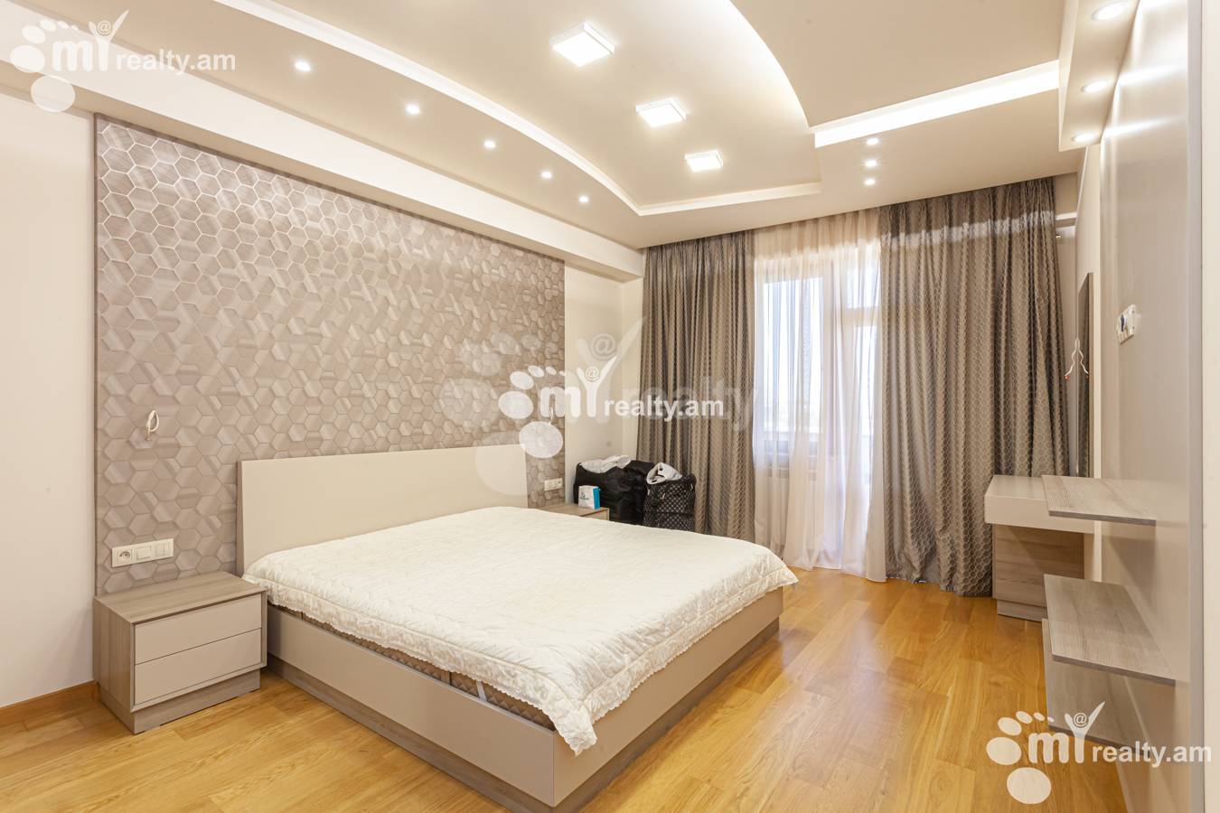 3 սենյականոց բնակարան վարձով Միկոյան փող, Դավթաշեն Երևան, 151304